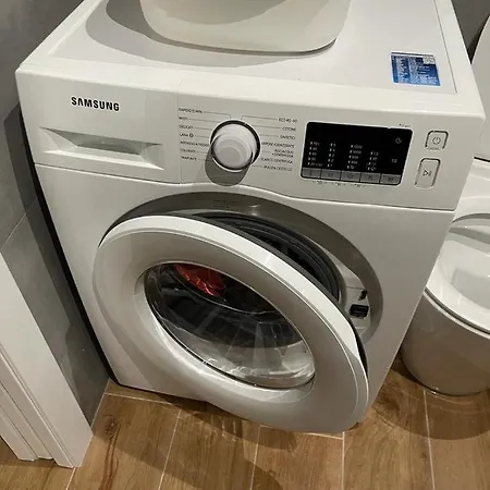 Kibilu - San Donato Vicinanze Irccs Policlinico San Donato Milanese